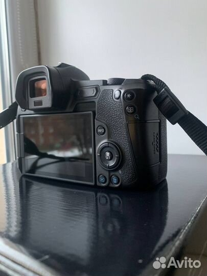 Фотоаппарат Canon eos R body