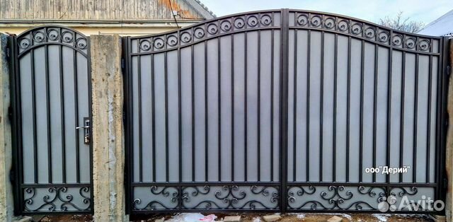 Ворота кованые