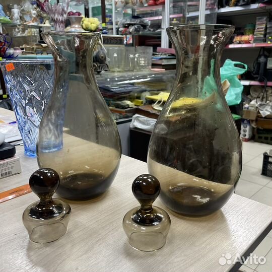 Стеклянные графины одним лотом СССР (сзр)