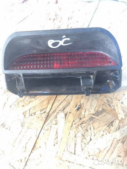 Стоп-сигнал дополн Renault Sandero