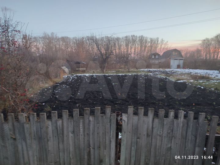 Дача 12 м² на участке 6 сот.