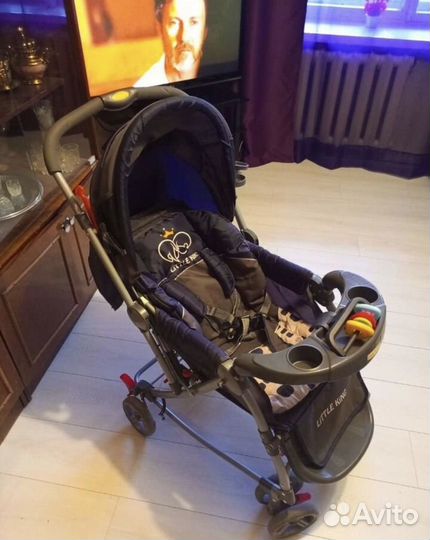 Прогулочная коляска