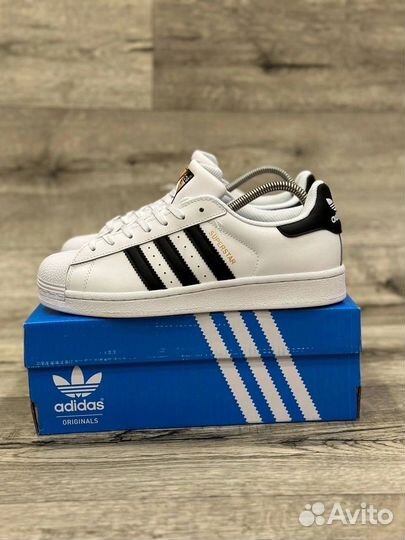 Adidas superstar