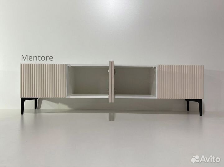 Тумба тв Bravo в цвете капучино (на опорах)