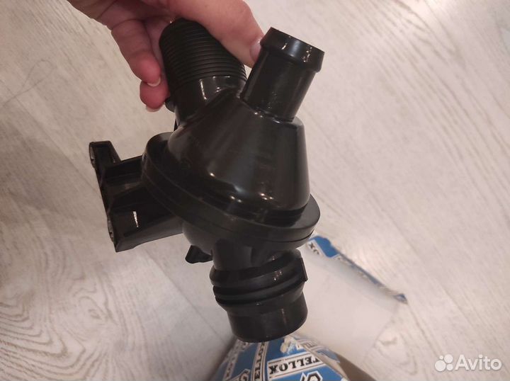 Термостат BMW X1