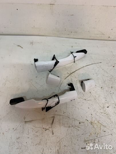 Ручки задних дверей Nissan Qashqai j11