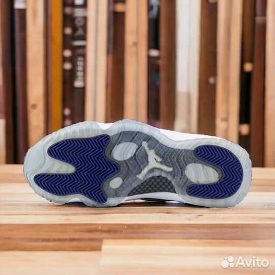 Кроссовки мужские Nike Air Jordan 11 Low