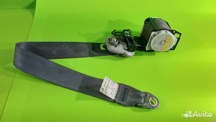 Ремень безопасности Mitsubishi Lancer Cedia