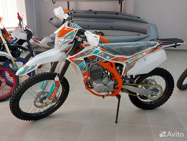 Мотоцикл эндуро Bse Z6Y