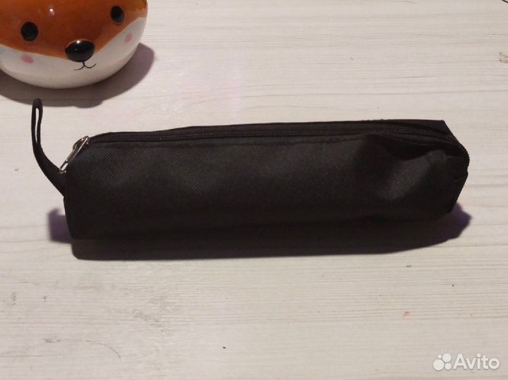 Пенал школьный черный (чит. опис.)