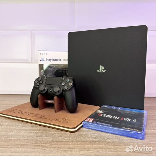 Sony PS4 Slim +Resident Evil 4 +2 Джойстика