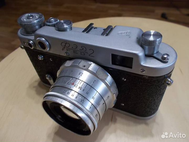 Фотоаппараты, фотовспышка СССР в рабочем состоянии