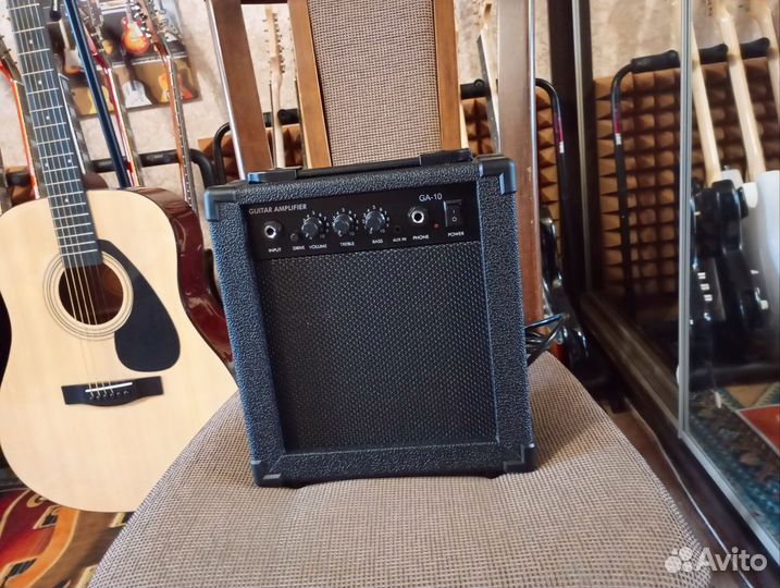 Новый комбоусилитель для электрогитары