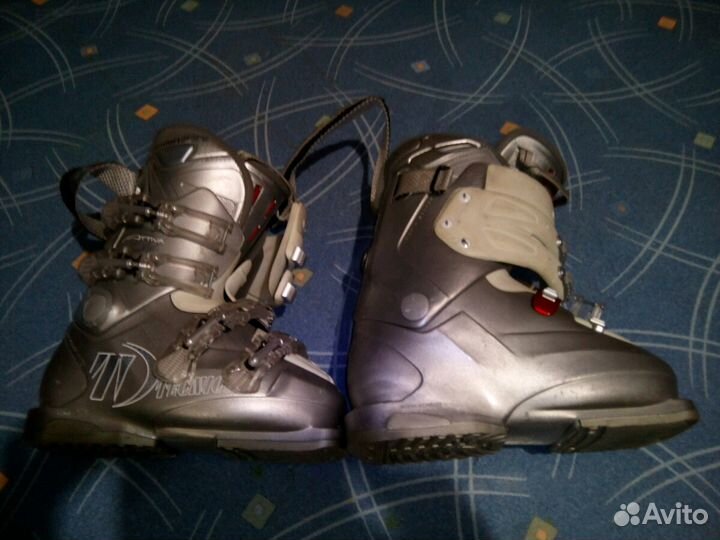 Горнолыжные ботинки