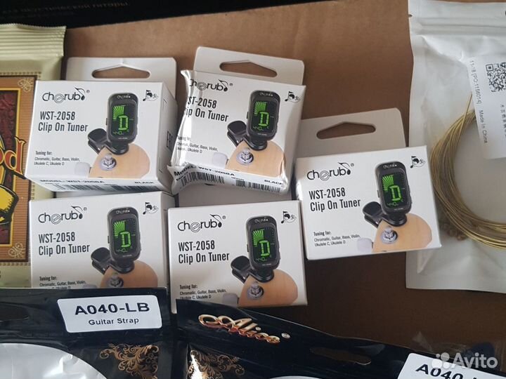 Комплектующие для гитар, струны, чехлы, тюнеры, ре