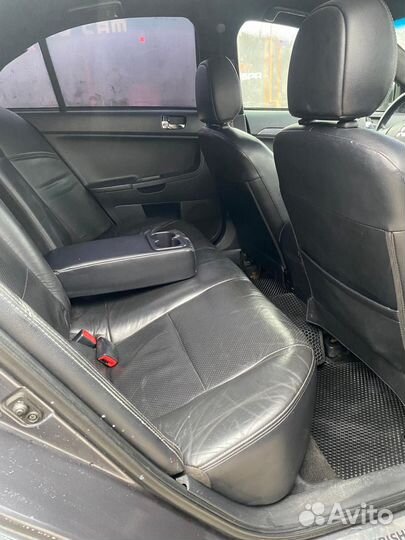 Mitsubishi Lancer 2.0 CVT, 2008, 273 231 км