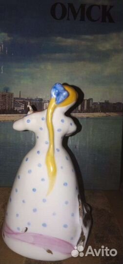 Фарфоровые статуэтки