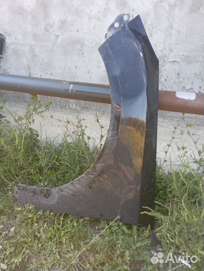 Переднее левое крыло ford 3