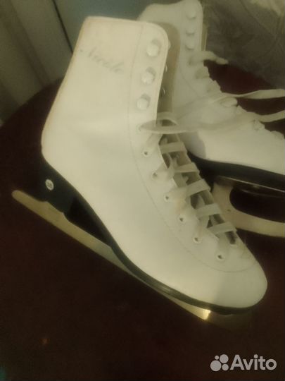 Nicole женские Фигурные коньки 38 25 см