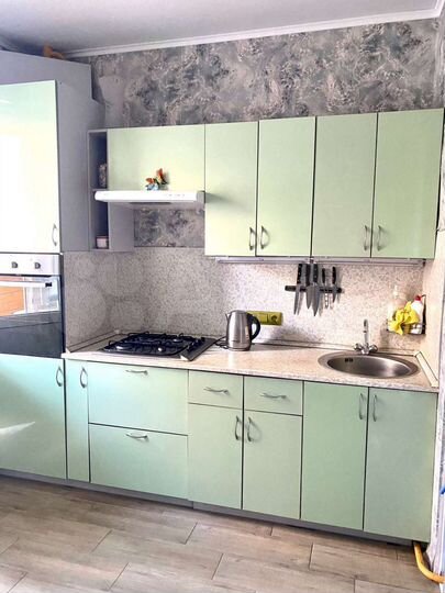 2-к. квартира, 57 м², 2/9 эт.