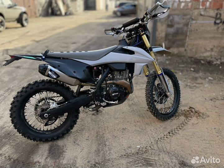 FXmoto CB 250R
