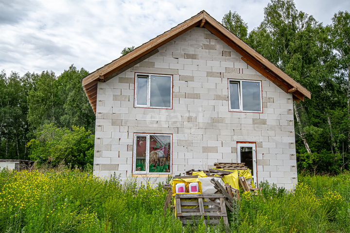 Коттедж 120 м² на участке 8 сот.