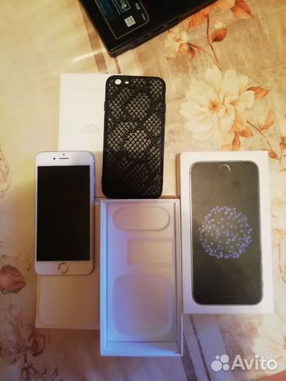 Телефон iPhone 6
