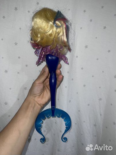 Монстер хай Лагуна и Спектра