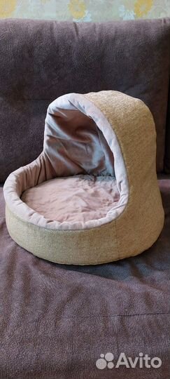 Домик лежанка для кошки или маленькой собачки