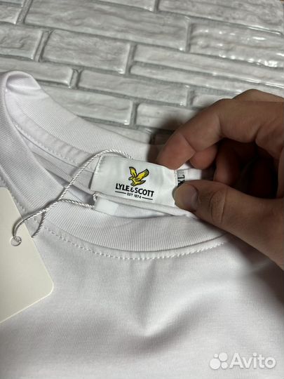 Футболка lyle scott белая