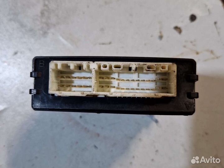 Блок управления ABS лексус RX300 1