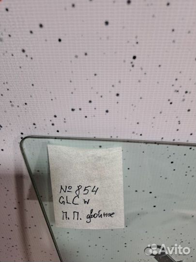 Стекло двери переднее правое Mercedes Benz