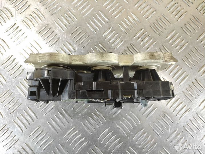 Блок управления отопителя климатической установки