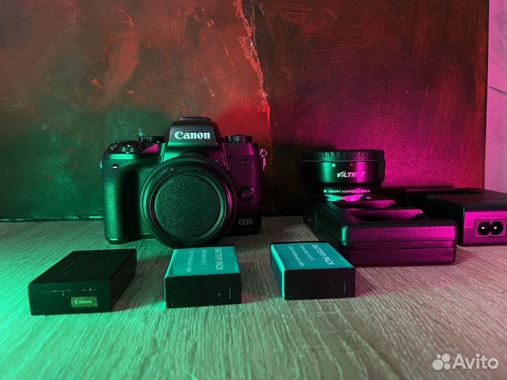 Canon EOS M5 + 18-45mm + переходник Viltrox