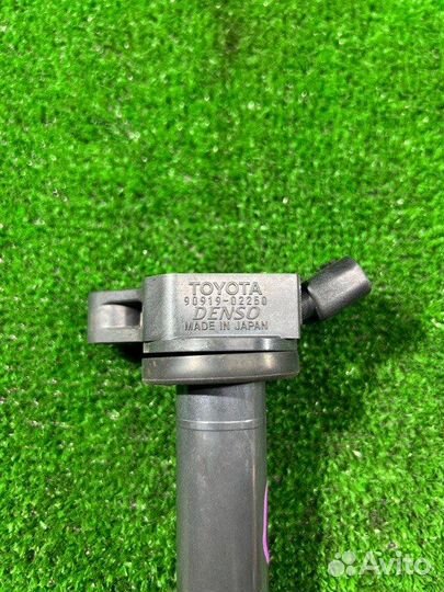 Катушка зажигания Toyota Mark X GRX125 4GR-FSE