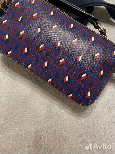 Сумка crossbody tommy hilfeger