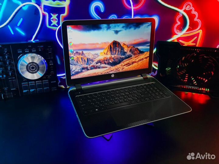 Ноутбук HP Intel Core i3 GeForce