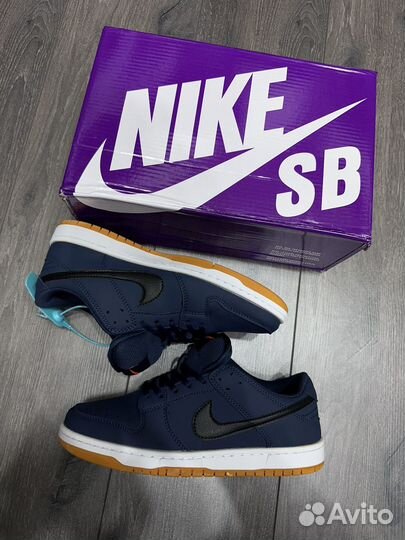 Кроссовки nike SB