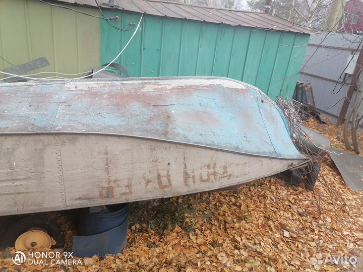Продам лодку