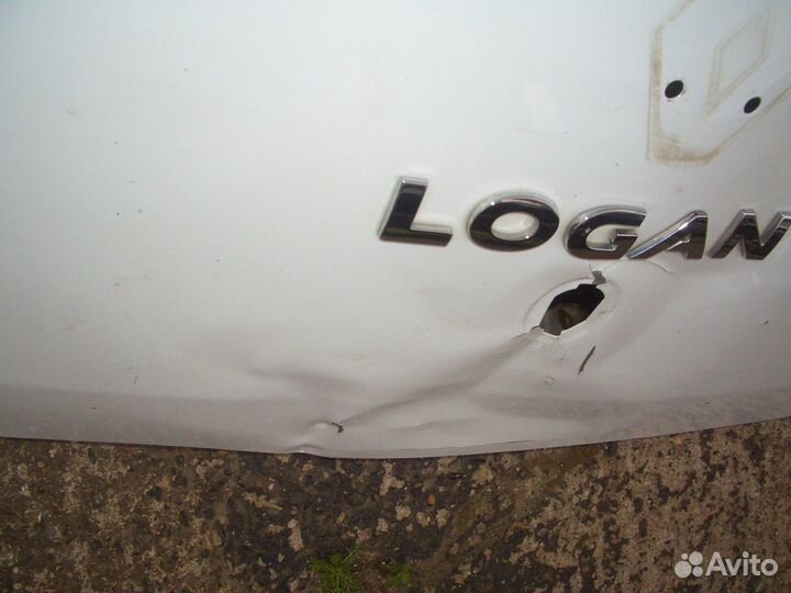 Крышка багажника Рено Логан с14