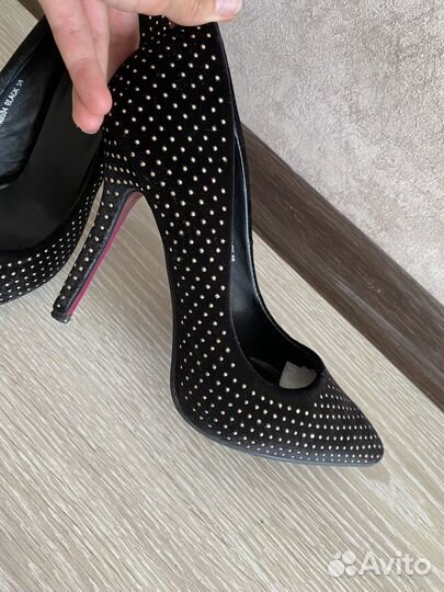 Женские туфли 39