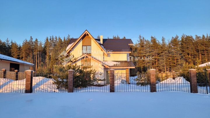 Дом 146 м² на участке 16,9 сот.