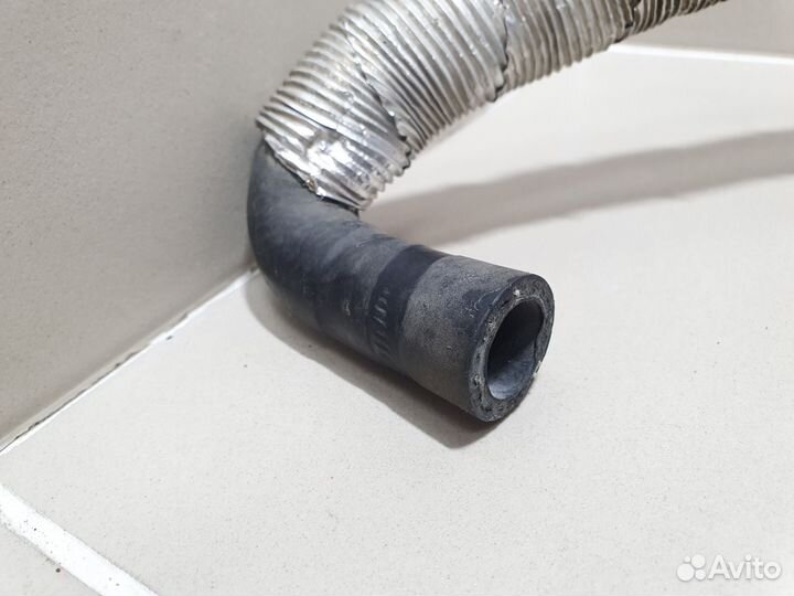 Патрубок отопителя Volvo S40 / Ford Focus 2