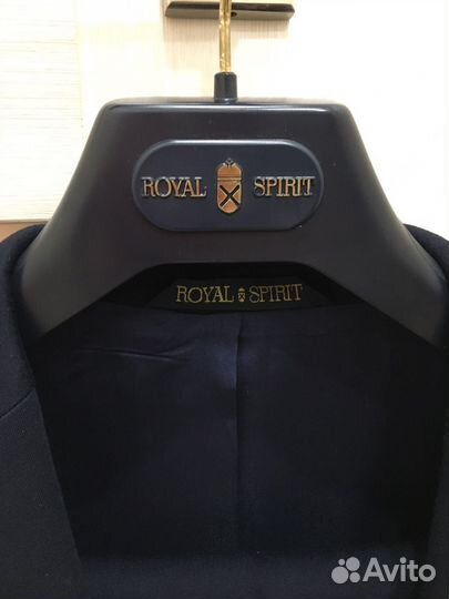 Костюм мужской