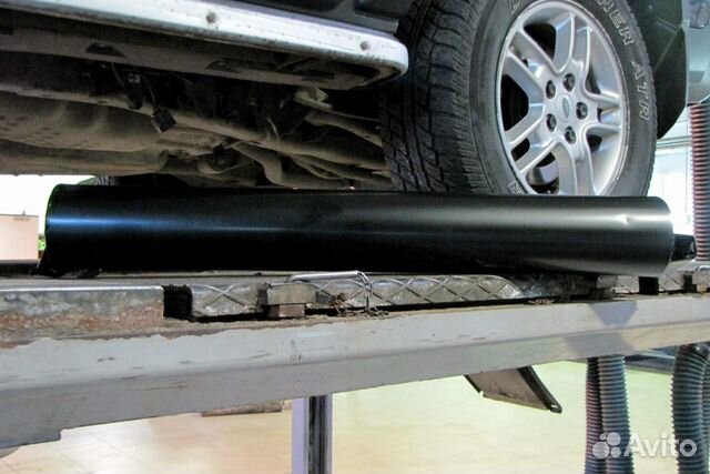 Ресивер пневмоподвески Ленд Ровер Дискавери 3,4