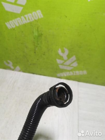 Шланг вентиляции картер. газов Шкода Октавия А4