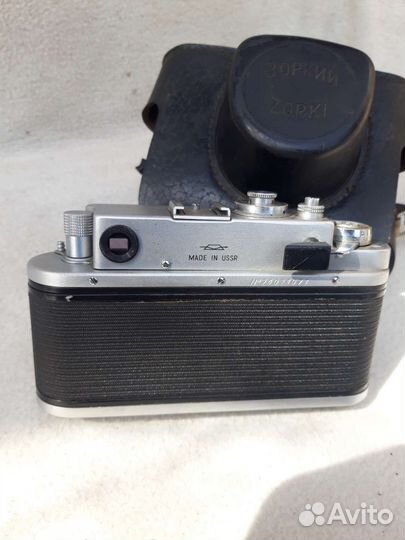 Пленочный фотоаппарат Зоркий-4