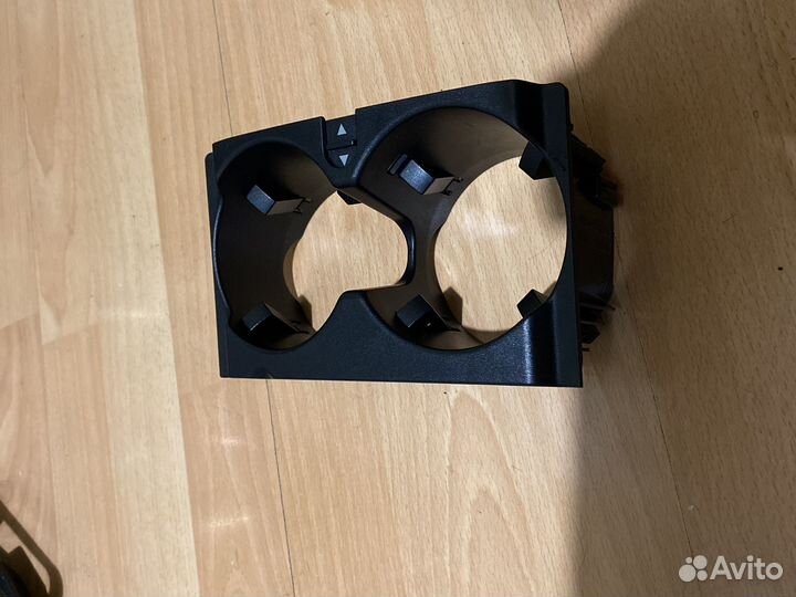 Подстаканники Мерседес 212