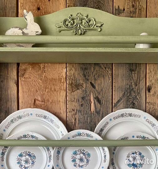 Полка для посуды в стиле прованс