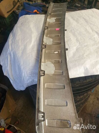 Накладка бампера задняя Mercedes-Benz M-Class W166